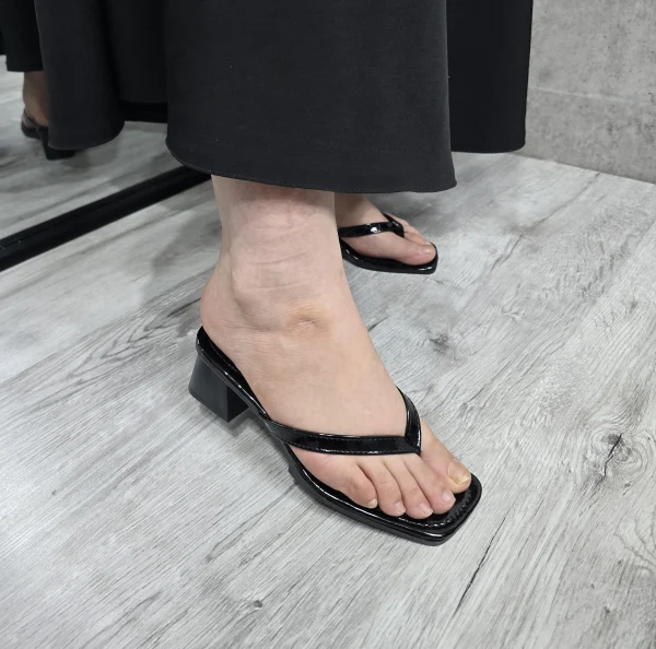 پاشنه انگشتی نوشین۴۵۷